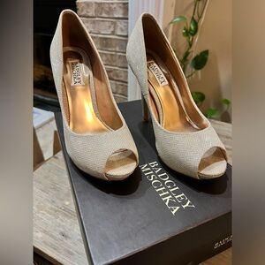 Badgley Mischka “Drama” Platform Peep-toe Pumps 7.5